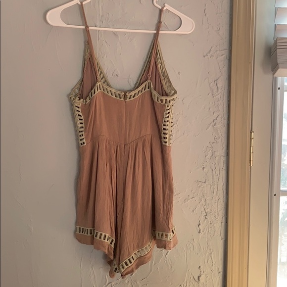 Romper - Picture 5 of 7
